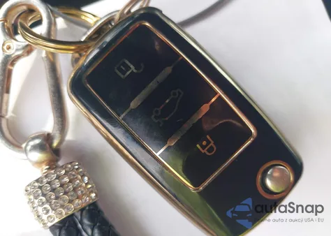 2018 Volkswagen Passat Se z USA, uszkodzony, nr VIN 1VWBA7A36JC028048